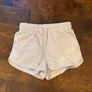 Women's Cream Shorts